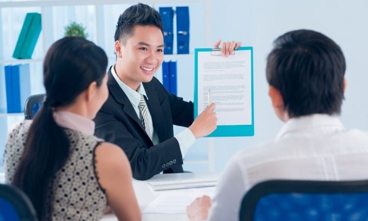 Haruskah Saya Memilih Asuransi Tanpa Uang Tunai?